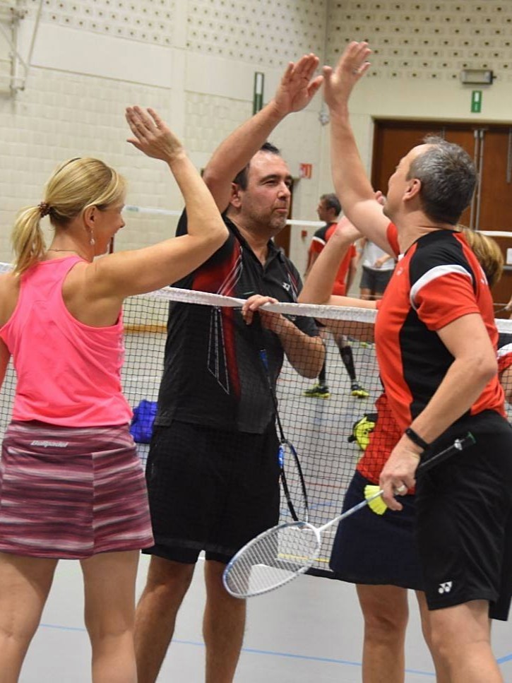 Badminton spelen bij BC De Valkaart in Oostkamp