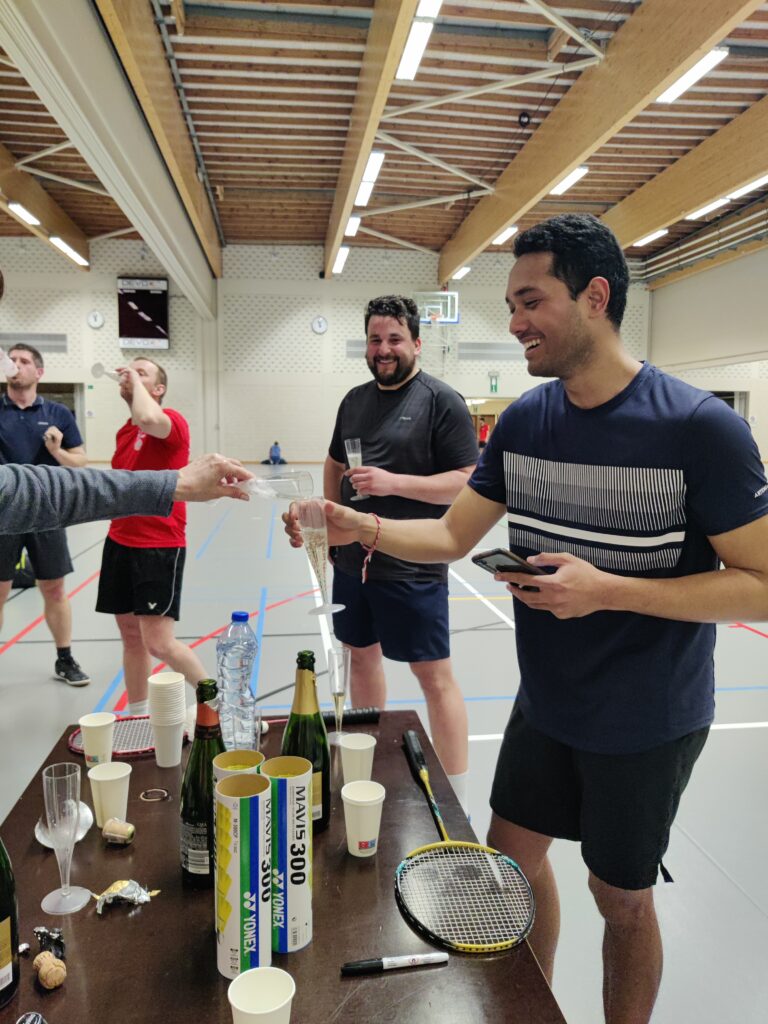 Inschrijven badmintonclub BC De Valkaart